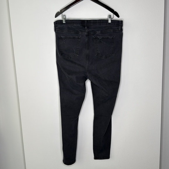 Torrid Premium Sky High Skinny Distressed Black Jeans Women's Size 18 Tall - Picture 2 of 11